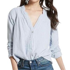Free People Women's Light Blue Button-Up Top XS